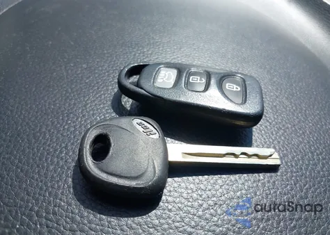 2013 Hyundai Elantra Gt from USA, damaged, VIN KMHD35LE5DU020493